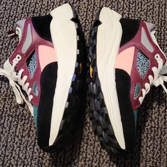 Maison Kitsune x Brandblack collab multicolor knit sneakers sz 38 - Picture 5 of 6